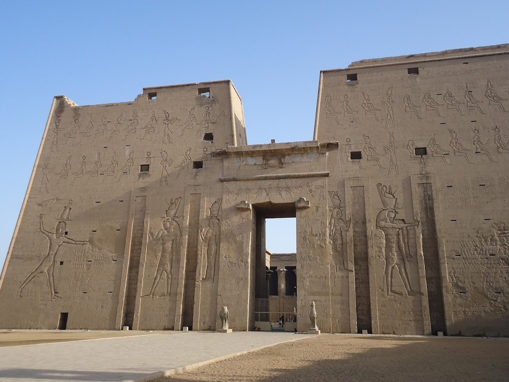 Templo en honor a Horus, en Edfu