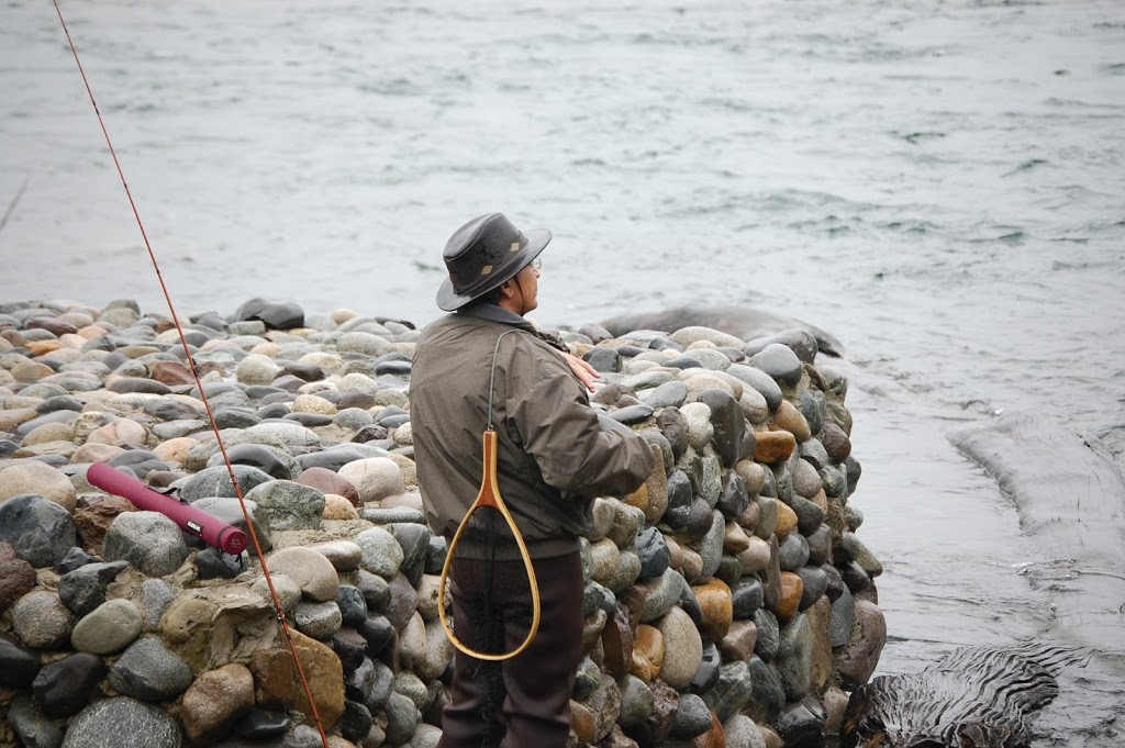 Pescador en Villa La Angostura