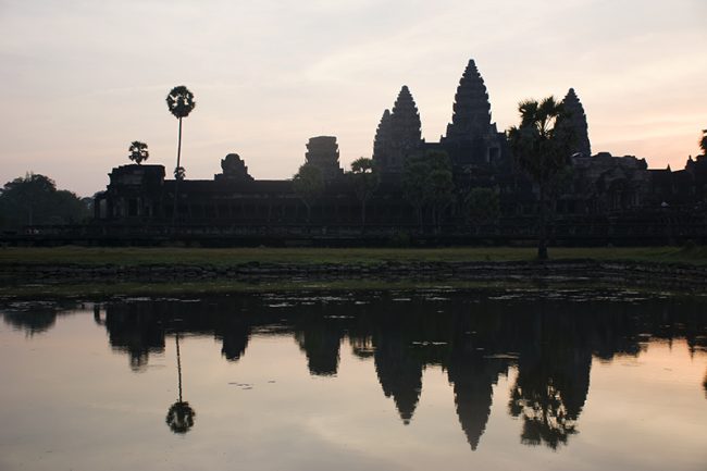 Frente a Angkor Wat