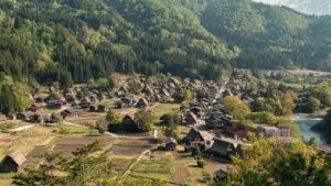 Lee más sobre el artículo Shirakawa-go desde Kanazawa: cómo visitarlo camino a Takayama