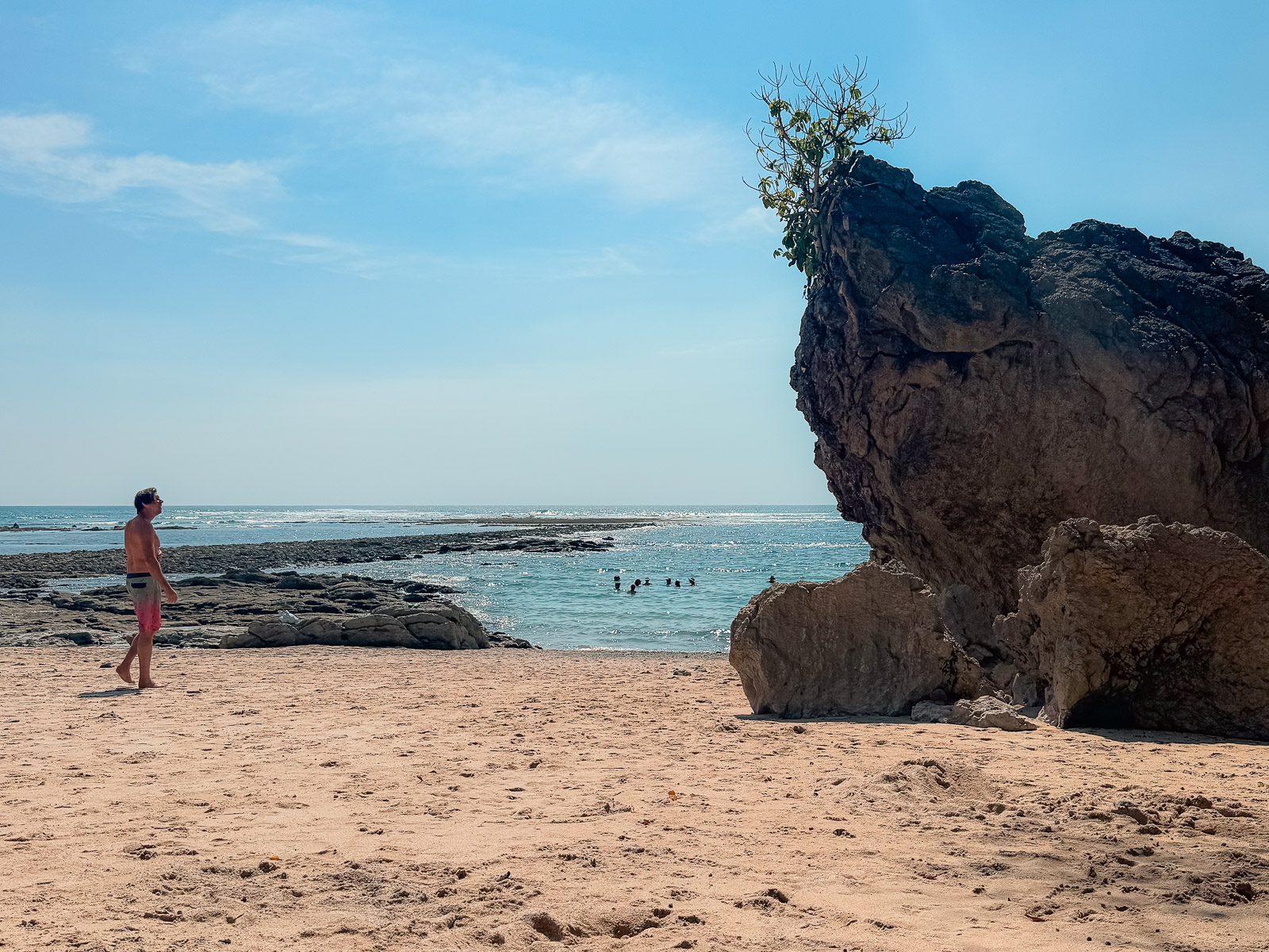 Playa de Malpaís en la península de Nicoya, Costa Rica