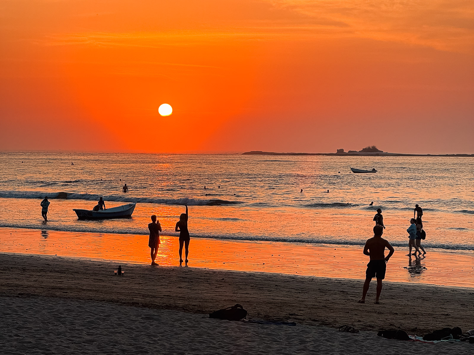 Atardecer en Playa Tamarindo, Costa Rica